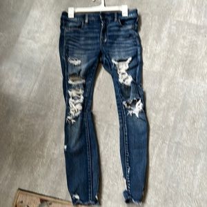 American Eagle Next Level Stretch size 4 jeans. Excellent condition!